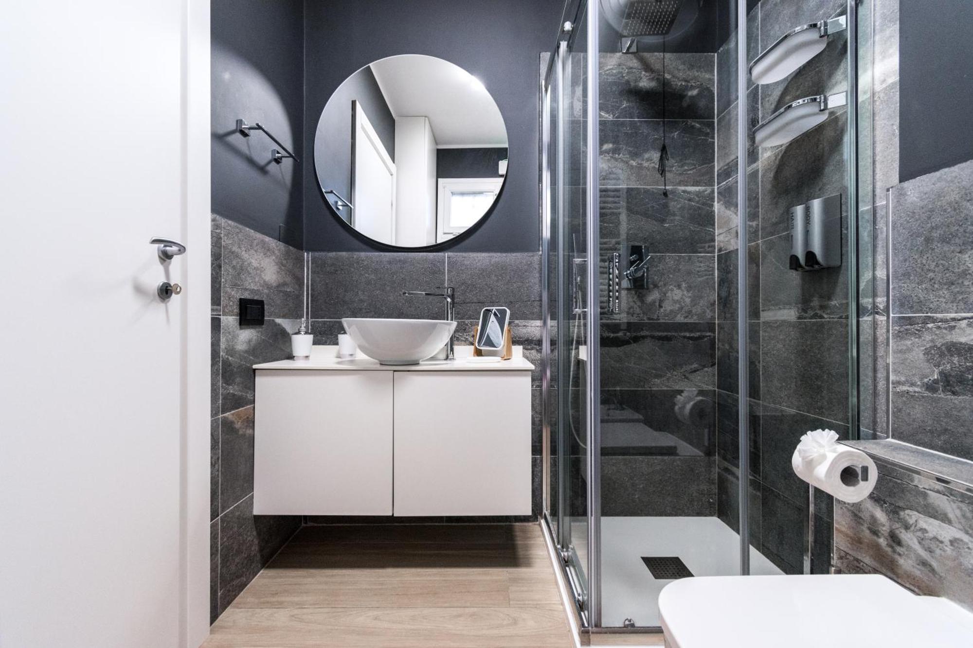 Elegante Appartamento Con Piscina - Wi-Fi & Box Privato サンレモ エクステリア 写真