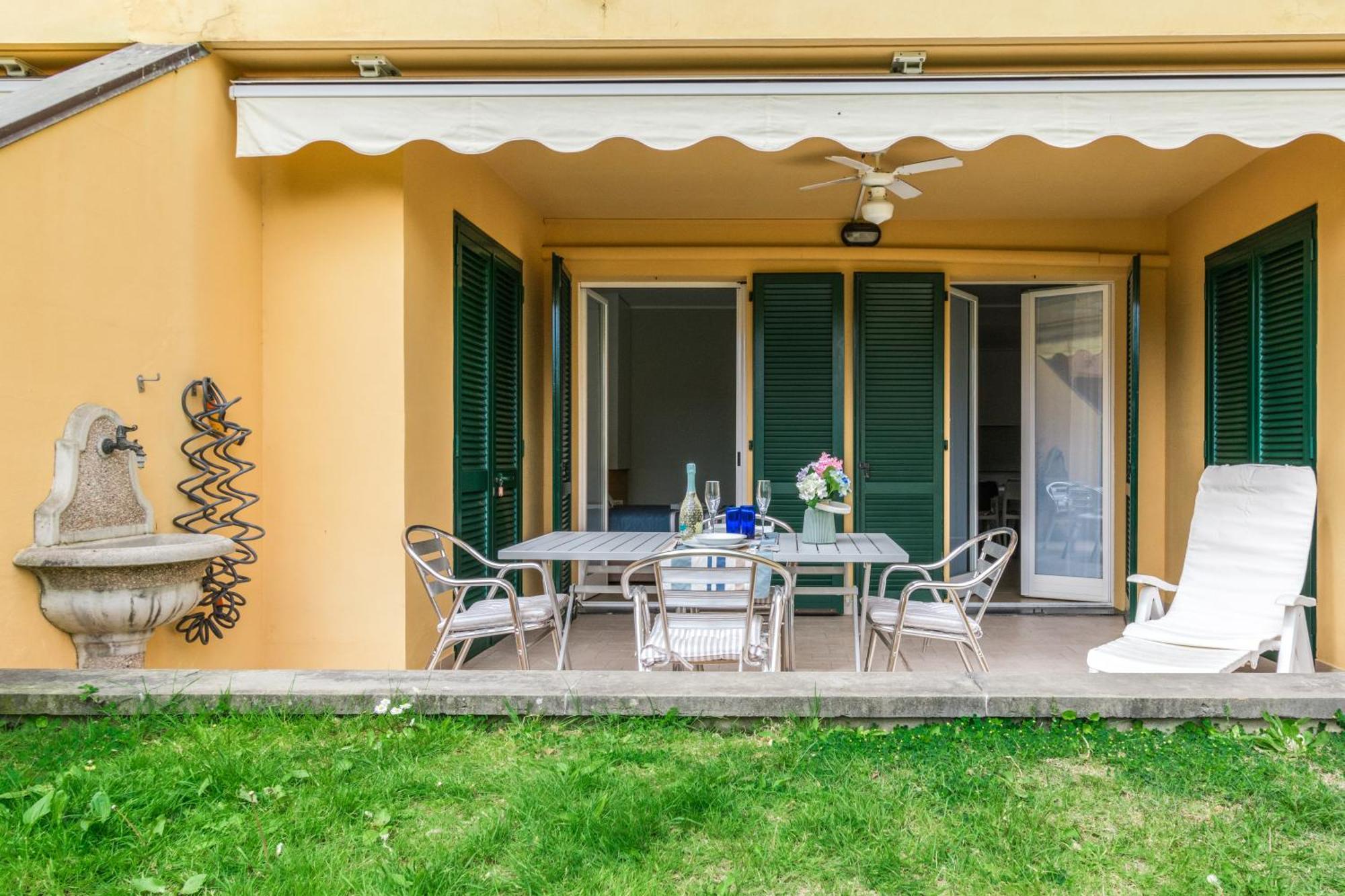 Elegante Appartamento Con Piscina - Wi-Fi & Box Privato サンレモ エクステリア 写真